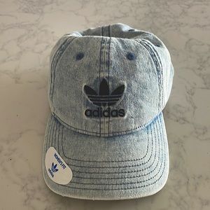 NEW ADIDA'S WOMEN'S FIT HAT